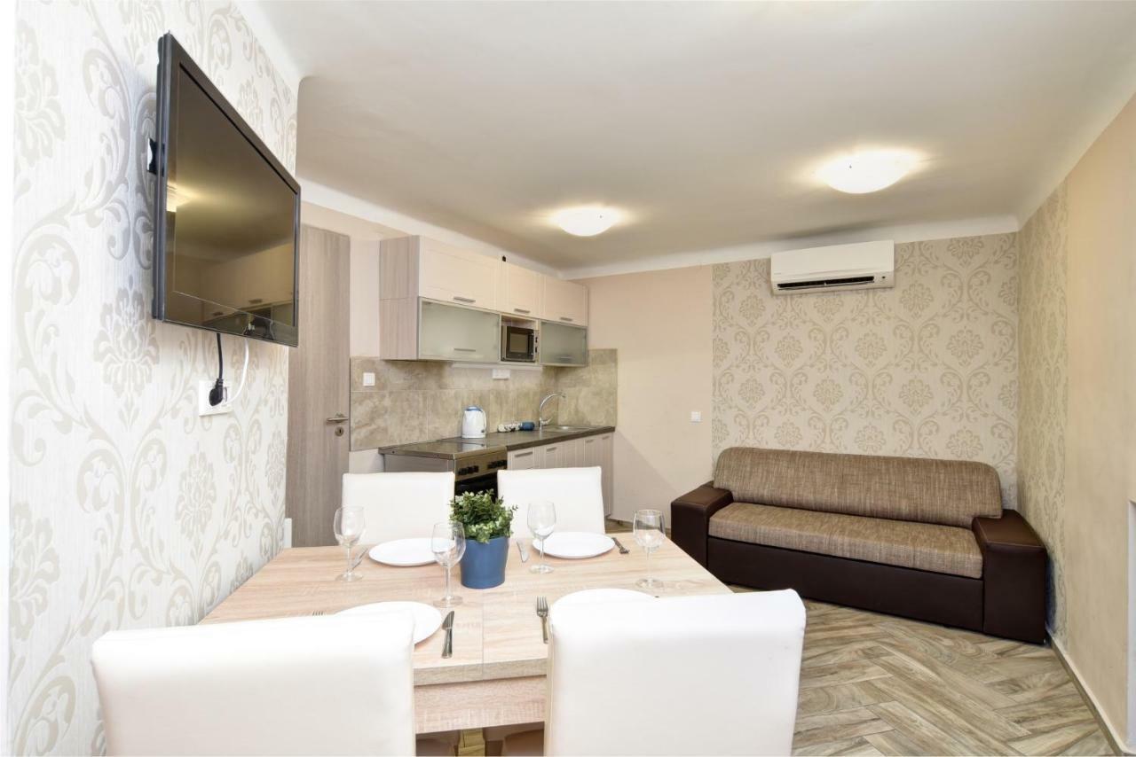 Center Businessclass Apartment 부다페스트 외부 사진